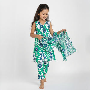 ชุดคุर्ติผ้าฝ้ายดีไซน์พิเศษสำหรับเด็กผู้หญิง คอวี พร้อมผ้าคลุมไหล่ เหมาะสำหรับงานเทศกาลและงานเลี้ยงครอบครัว ราคาสุดคุ้ม - Product Image 6