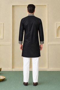Kurta de seda negra para hombre con motivos bordados de árboles y animales, conjunto Churidar blanco para boda, tradicional indio pakistaní - Product Image 3