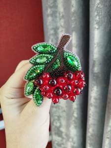 Broche de Búho Bordado con Cuentas, Artesanía Premium MD, Joyería Textil Hecha a Mano, Diseño Personalizado para Regalo de Boda o Compromiso - Product Image 6