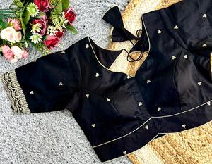 Summer Formal V-Neck Sleeveless Blouse with Beautiful Cut Paste Pattern Anti-Wrinkle & Anti-Shrink <b>Islamic</b> Classic Design - Product Image 3