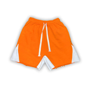 Shorts pour hommes en coton de haute qualité, personnalisés OEM, avec empiècements contrastants et bords bruts, coupe évasée - Product Image 2