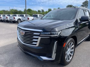 Cadillac Escalade Premium Luxury Platinum 4WD Usado de Alta Calidad, Año 2023 - Product Image 1