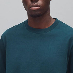 Modèle à épaules tombantes pour les acheteurs en gros à prix avantageux avec logo personnalisé, couleur unie et col rond, style décontracté - Product Image 2