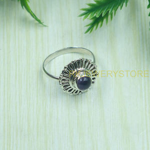 แหวนพลอยอเมทิสต์ธรรมชาติ เงินแท้ 925 แหวนลายดอกไม้ทำมือ แหวนคริสตัลสีม่วง เครื่องประดับพลอยประจำวันเกิดสำหรับผู้หญิง - Product Image 2