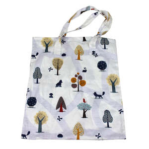 Bolsa de Compras Plegable de Lona de Yute con Asas Reforzadas y Diseño Elegante - Product Image 4