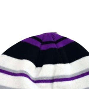 Bonnet unisexe tendance à motif flamme, respirant et imperméable, en tricot jacquard pour streetwear et mode hivernale - Product Image 3