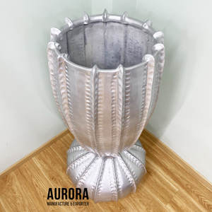 Vase de sol en fibre de verre artisanal moderne de haute qualité, écologique, vente en gros auprès d'un fabricant vietnamien pour la décoration intérieure - Product Image 6
