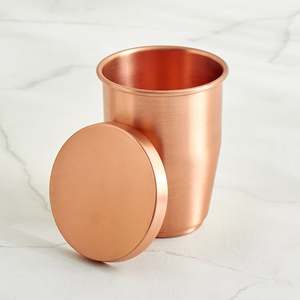 Gobelets en cuivre modernes pour cuisine, vente en gros, fabricant, fournisseur, personnalisation de marque, export, vaisselle réutilisable, durable, cadeaux d'affaires - Product Image 1