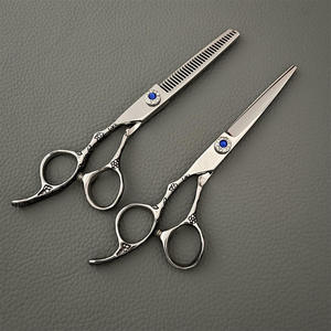 Ciseaux de coiffure professionnels pour salon de barbier, en acier inoxydable, avec lame tranchante et manche ergonomique, pour droitiers - Product Image 3