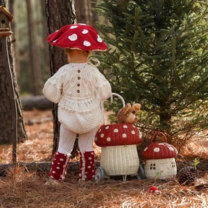 White mushroom-shaped <b>wicker</b> <b>basket</b> Handmade <b>Storage</b> <b>Basket</b> Wholesale eco-friendly Made in Vietnam Ready to stock - Product Image 6