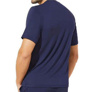 Ensemble T-shirt et short en toile respirante style streetwear, avec logo personnalisé sur le devant et short assorti – Grande Vente - Product Image 6