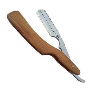 Navaja de Afeitar Plegable Profesional para Salón de Belleza, de Acero Inoxidable con Elegante Mango de Madera para un Afeitado en Húmedo Cómodo - Product Image 1