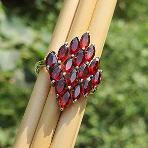 แหวนเงินแท้ประดับโรสโกลด์925สเตอริงสำหรับผู้หญิงแหวนหมั้นเพชรประดับพลอยอเมทิสต์แหวนตั้งหินหลายแบบ - Product Image 1