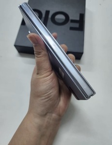 Galaxy Z Fold6 โทรศัพท์พับได้ขนาด 7 นิ้ว หน้าจอ QHD AMOLED รองรับ 5G ซิมคู่ สแกนลายนิ้วมือ NFC ระบบจดจำใบหน้า Android 15 - Product Image 2