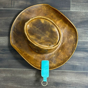 Nouveauté, clips à chapeau en cuir véritable faits à la main de haute qualité pour les voyages, sac à main, sac à dos, bagages, porte-chapeau magnétique pour l'extérieur - Product Image 4