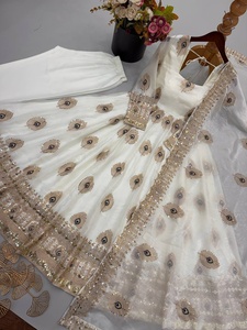 Derniers modèles de robes Anarkali Salwar pour mariage et occasions spéciales, disponibles à prix abordable chez Samp Corporation - Product Image 3