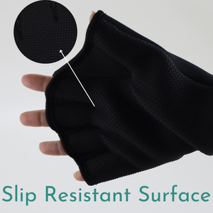 ถุงมือดำน้ำและว่ายน้ำทำจากโพลีเอสเตอร์ความหนาแน่น1.5มม. ปรับแต่งได้ - Product Image 4