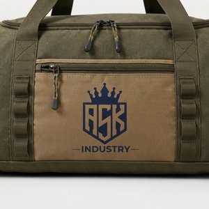 Sac de voyage en toile résistante avec un grand espace de rangement, des poignées renforcées, des fermetures éclair sécurisées et un transport confortable pour les voyages - Product Image 4