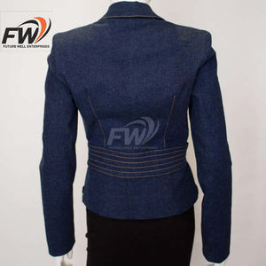 Veste en jean pour femme OEM, écologique, respirante, style vintage, boutonnée, effet délavé, design estival - Product Image 6
