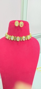 Collar choker minimalista de calidad premium con hermosos adornos, se adapta tanto al estilo étnico como al occidental, perfecto para todas las ocasiones. - Product Image 4