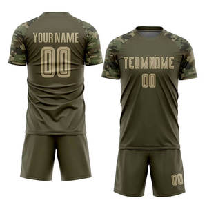 ชุดเสื้อและกางเกงฟุตบอลชายแบบกำหนดเอง พิมพ์ลายด้วยความร้อน ชุดทีมพร้อมหมายเลขและโลโก้ส่วนตัว ผลิตจากโพลีเอสเตอร์ 100% รับผลิตตามแบบ (OEM) ชุดกีฬา - Product Image 2