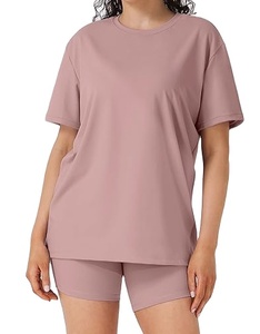 Ensemble court athlétique pour femme, haut et short de sport confortables, tenue décontractée active, ensemble court à épaules dénudées, vente en gros - Product Image 6