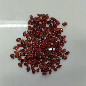 Granate Rojo Natural de 6x4MM, Corte Pera, Gema Suelta de la Mejor Calidad para Joyería, Gemas de Montaña Roja - Product Image 2
