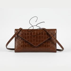Sac bandoulière en cuir véritable gaufré croco marron pour femme, sac à fermeture à bouton-pression, sac enveloppe OEM ODM - Product Image 1