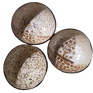 Natural Coconut <b>Shell</b> Bowl New Design <b>Ornament</b> Lacquered Coconut Bowls for Decor - Product Image 1