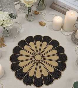 Set de table en perles de verre écologiques faites à la main, motif floral, style luxueux, multi-usages, décoration pour la maison et les mariages - Product Image 1