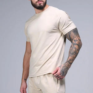 T-shirts personnalisables pour hommes, respirants, 180 g/m², 100 % coton, design uni, coupe athlétique, taille standard - Product Image 3