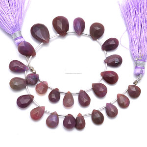 Perles de Briolette en Opale Éthiopienne Premium, Forme Poire Facettée, Couleur Violette Naturelle Améliorée, Fil de 8 Pouces, Pierre Cadeau Faite à la Main - Product Image 4