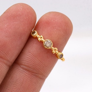 Bague de créateur en argent sterling 925 plaqué or avec diamants, certifiée pour femme, idéale pour mariage, anniversaire, vente en gros - Product Image 4