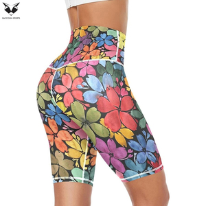 Producto de alta calidad, pantalones cortos para mujer en varios colores con estampado por sublimación, precio de fábrica, pantalones cortos deportivos para mujer más vendidos. - Product Image 2