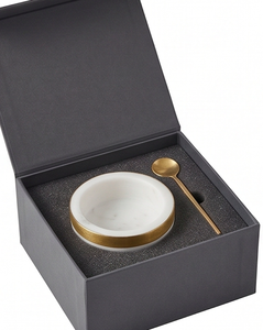 Salero de cerámica con ribete dorado y juego de cucharas. Solo lavar a mano. Vajilla elegante para cocina y mesa. - Product Image 6