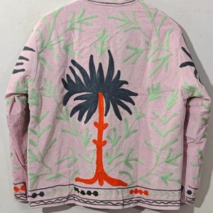 Veste courte décontractée en velours brodé à fils épais pour femme, col montant ouvert, fabrication sur mesure en gros, OEM Suzani - Product Image 2