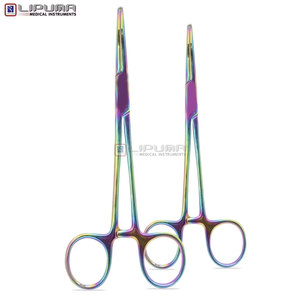 ชุดคีมหนีบหลอดเลือดสแตนเลสสตีลหลากสีขนาด 6.25 นิ้ว รุ่น Set 2  ปากหยัก ใช้แรงมือ สำหรับงานทางการแพทย์ - Product Image 1