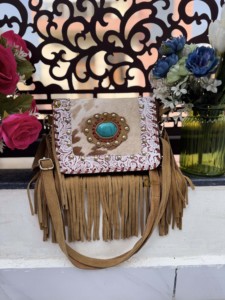 Bolso de mano de cuero de ante occidental con flecos, bolso bandolera de color turquesa con piedras, estilo gitano bohemio, de piel con pelo, hecho a mano, multiusos - Product Image 4