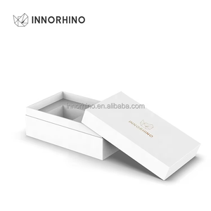 Boîte cadeau rigide de luxe personnalisée avec insert, emballage minimaliste haut de gamme pour les marques de bijoux et de cosmétiques - Product Image 3