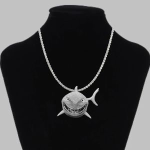จี้เพชรโมอิสซาไนต์รูปฉลาม TAURUS JEWELS เงินแท้ 925 ชุบโรเดียม ทรงเหลี่ยมเจียระไนแบบกรงเล็บ สไตล์ฮิปฮอป เหมาะสำหรับทั้งชายและหญิง - Product Image 2