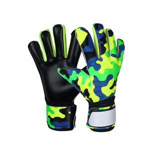 Football Goalkeeper Gloves Full Finger Non-Slip Breathable PU <b>Silicone</b> Material Adjustable Wrist Strap Unisex Sports Gear - Product Image 1