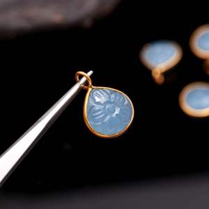 จี้รูปดอกไม้แคลซิโดนีสีน้ำเงิน AAA เงินแท้ 925 ประดับอัญมณีแกะสลักด้วยมือ รูปหัวใจ สำหรับทำเครื่องประดับ ขายส่ง ขนาด 12 มม. - Product Image 6