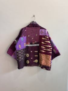 Veste kimono courte matelassée Kantha faite à la main pour femmes, style bohème - Product Image 6
