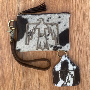 Nueva llegada pelo occidental en cuero de vaca bolsa de pulsera grabada con láser elegante cuero de vaca grabado con láser llavero Combo Sets - Product Image 4