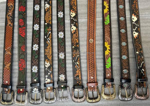 Ceinture florale en cuir véritable fait à la main et peinte à la main occidentale Nouvelle arrivée Ceinture en cuir usiné unisexe - Product Image 6