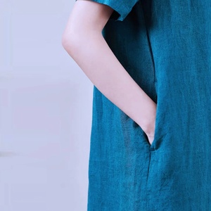 Robe longue en lin ample à manches courtes avec poches latérales, style décontracté rétro, collection printemps, vente en gros fabricant - Product Image 3