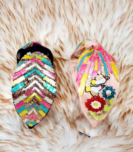Serre-tête exquis brodé de fleurs et perlé pour femme, avec accents de perles décoratives, pour une mode haut de gamme et une touche boutique - Product Image 5