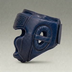 Protège-tête de boxe noir élégant en PU avec fermeture élastique réglable pour adultes – Équipement de protection 2026 - Product Image 3