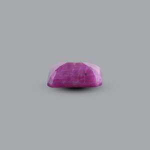 6.4 Carat Oval Cut African Ruby Loose Gemstone for Fine Jewelry - Product Image 3