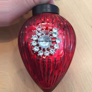 Étoile suspendue en métal de style créatif, couleur rouge, pour décoration de Noël, ornement suspendu, boîte, Père Noël, personnalisable en gros - Product Image 6